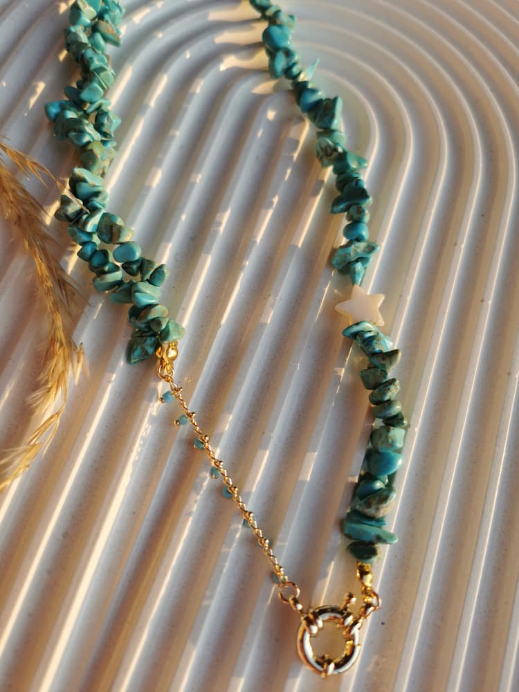 Natural turquoise stone necklace 