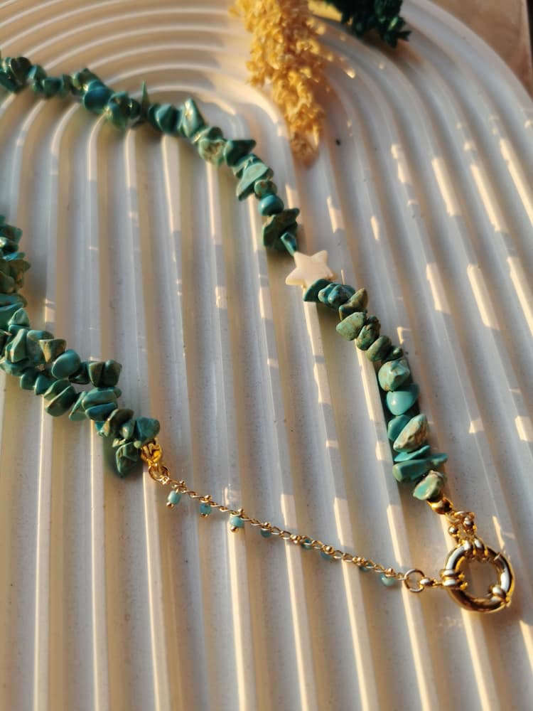 Natural turquoise stone necklace 