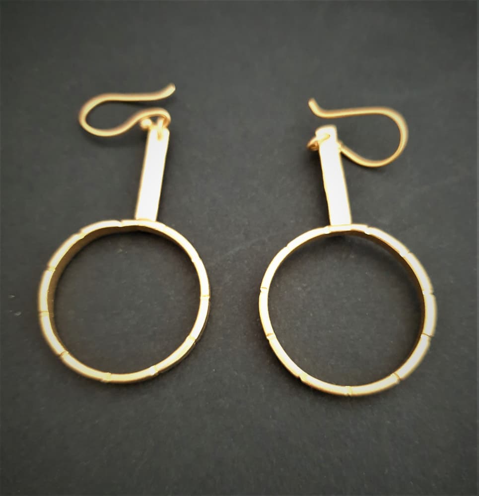 Pendulum gold plated copper earring-1