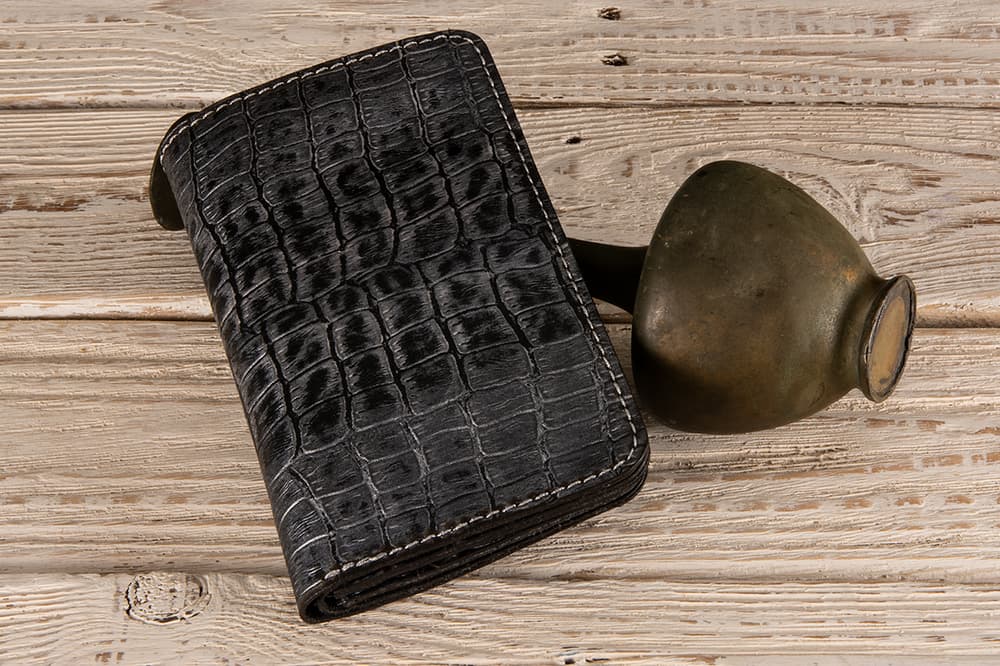 black &amp; silver wallet