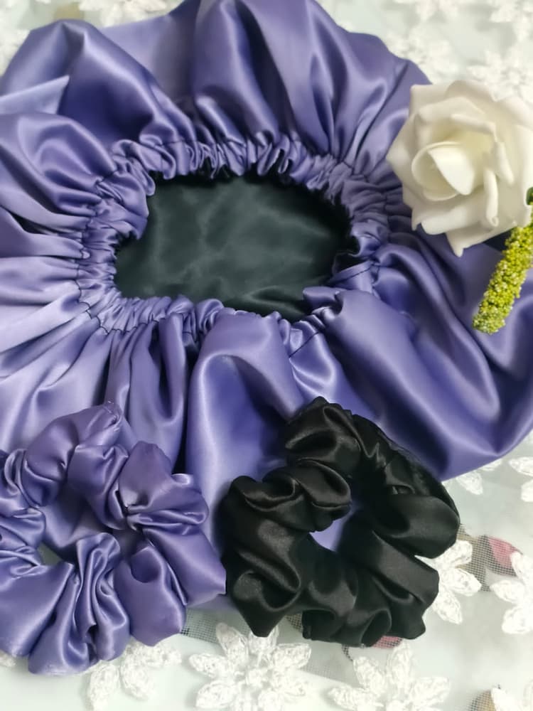 Bonnie satin 2 colors +2 scruncheis | Muqbis