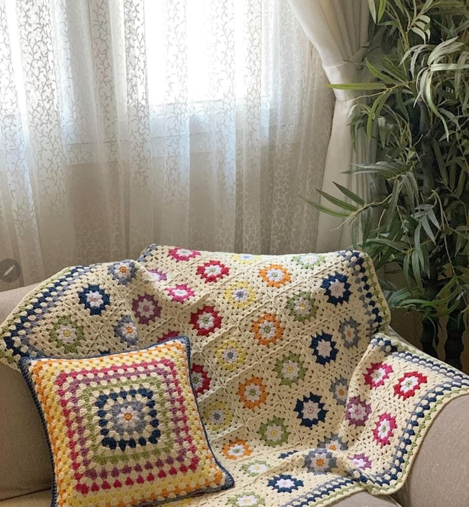Sofa Mattresses with pillowcases 