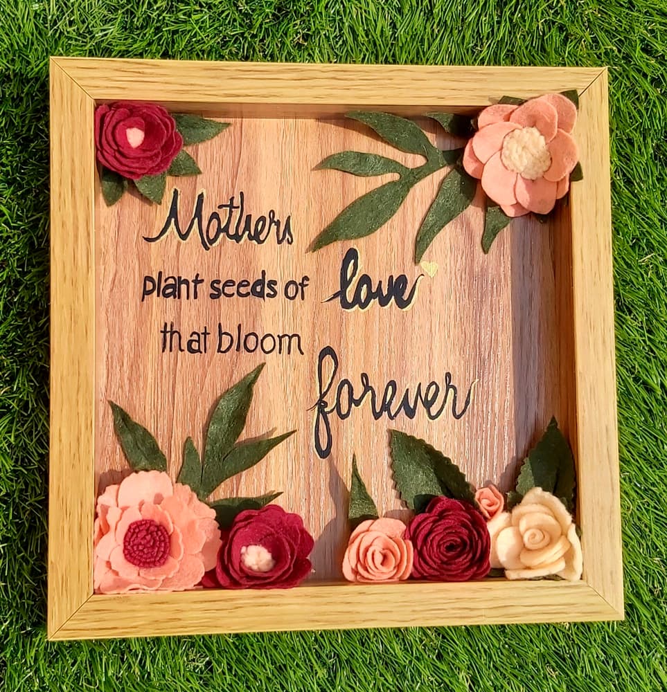wooden frame &quot;mother&#039;s day&quot;