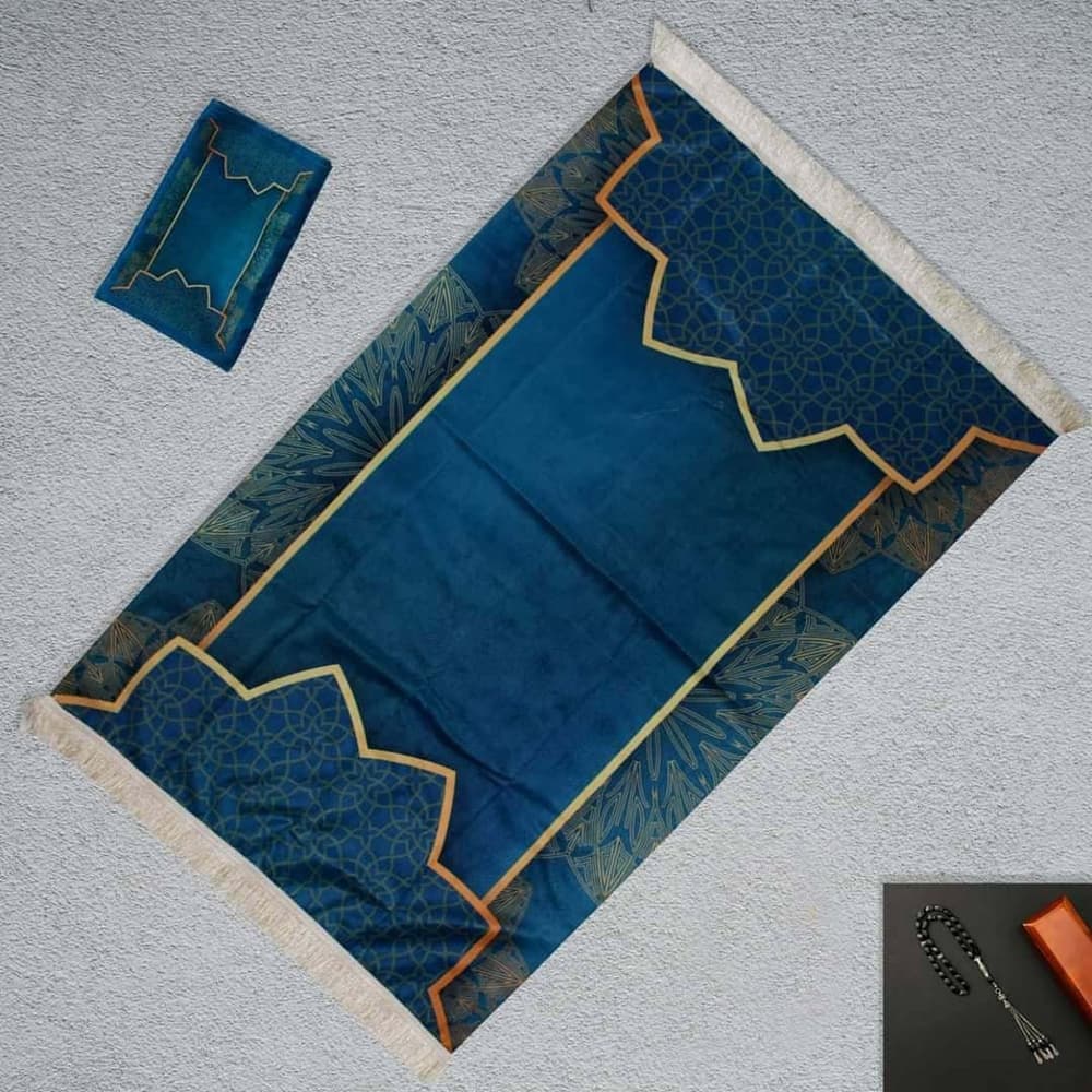 ramadan rug (light blue &amp; gold)