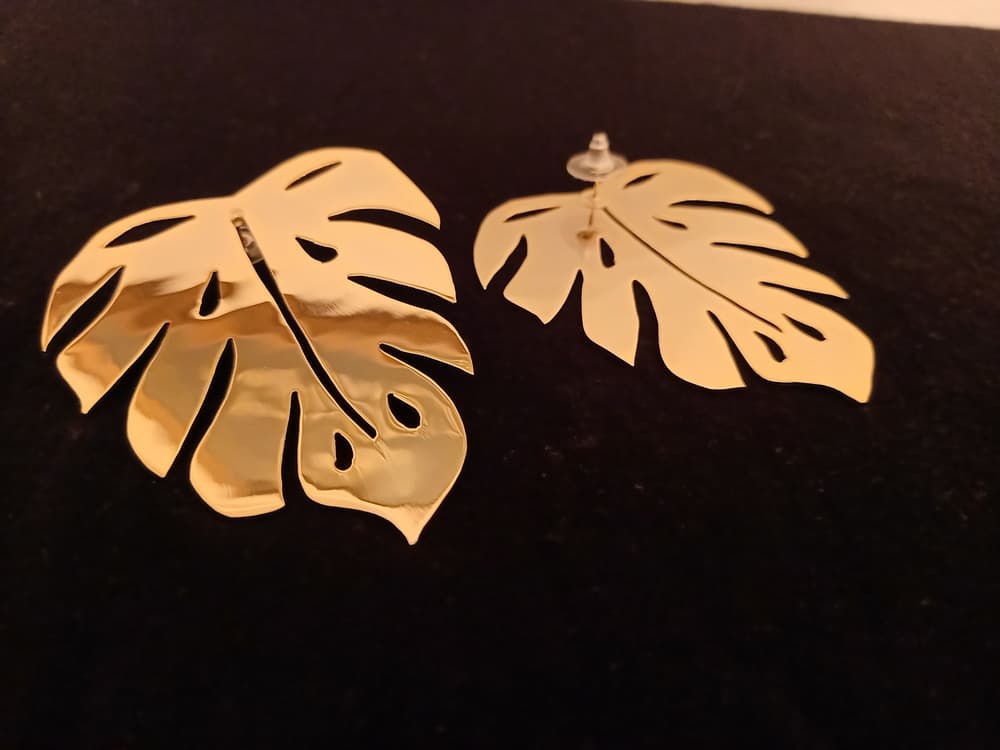 Golden leaves earrings