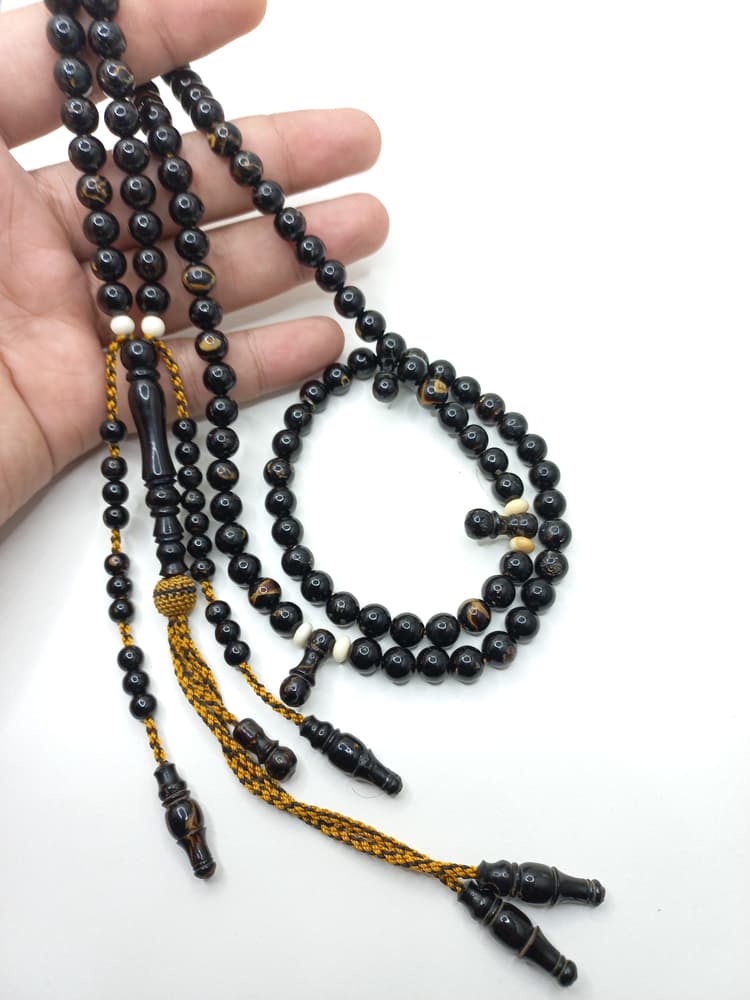  Black Coral yosir 8mm  Rosary