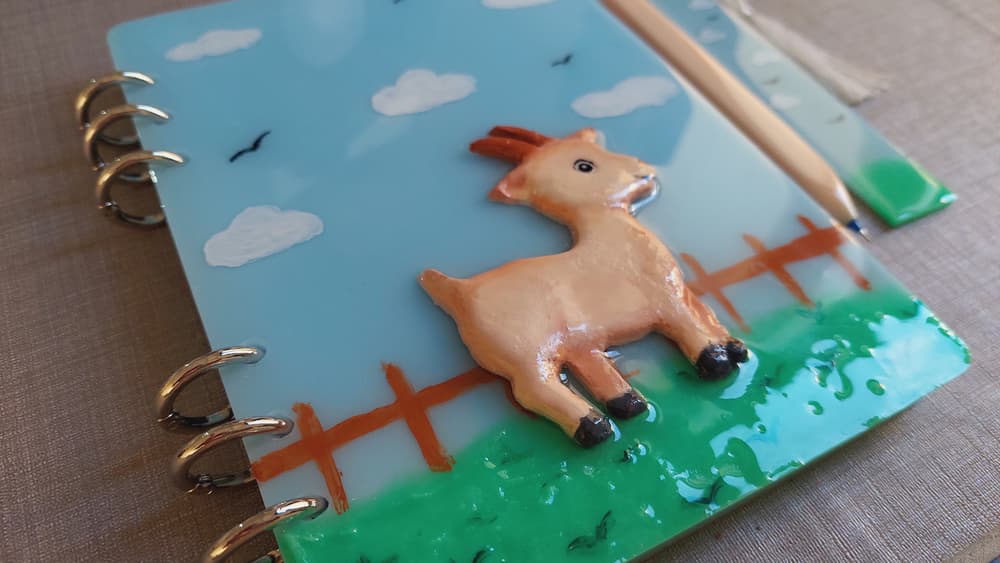 Goat resin notebook set 