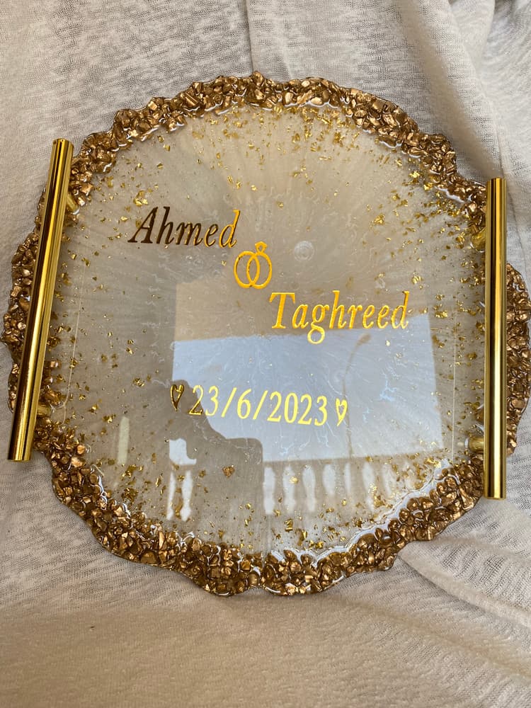 Resin Handmade Circle Tray with Stones and Writing