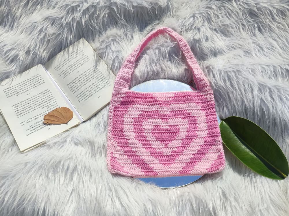 crochet pink heart bag 
