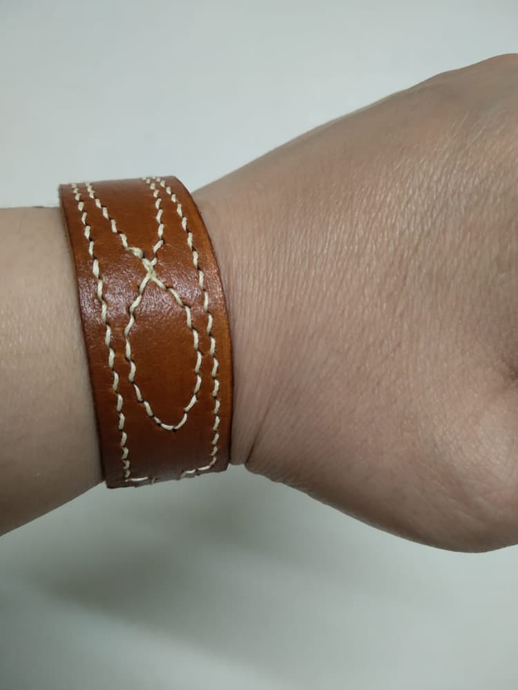 bracelet leather 1