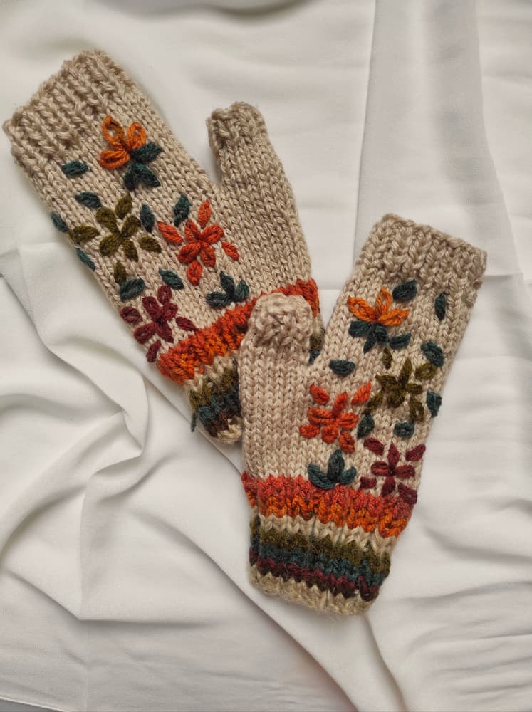 Gloves 7