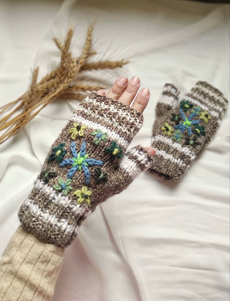 Gloves 8