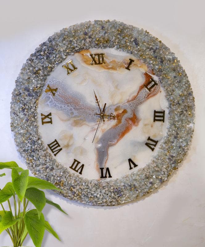 Silver epoxy wall clock