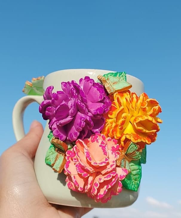 Carnation rose mug