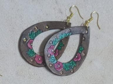 Natural leather earrings, hand hammered, engraved and colored code7