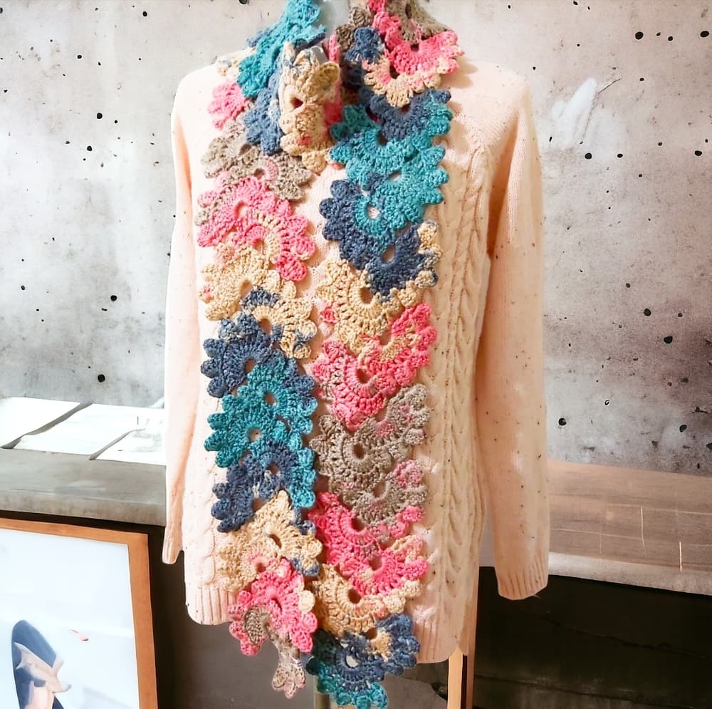 Floral crochet scarf