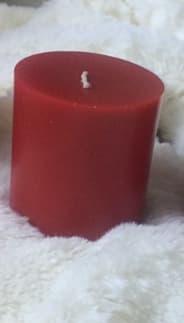 Medium romantic candle