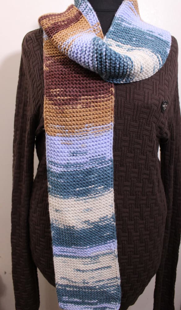 Knitted scarf 