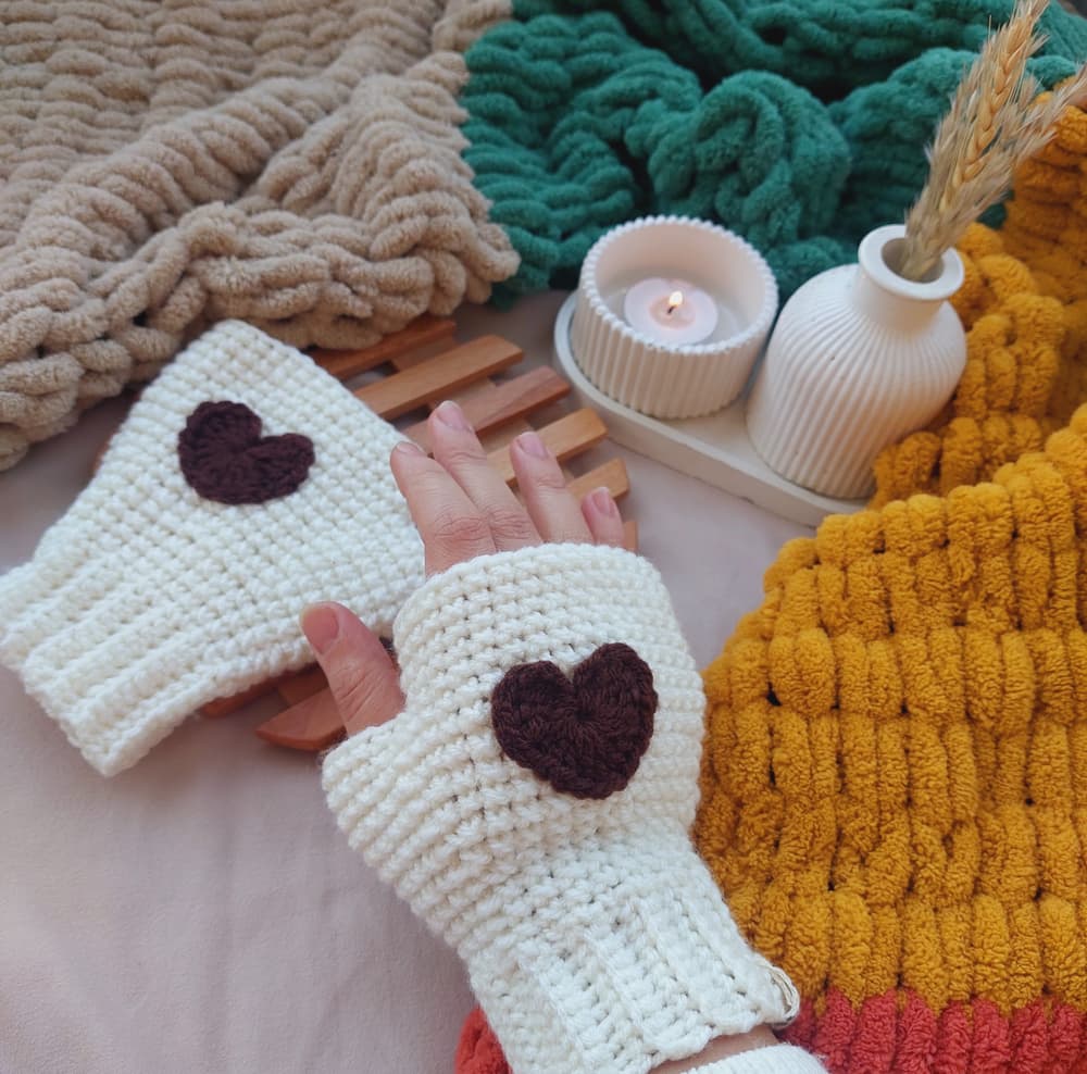 Brown Heart crochet fingerless gloves 