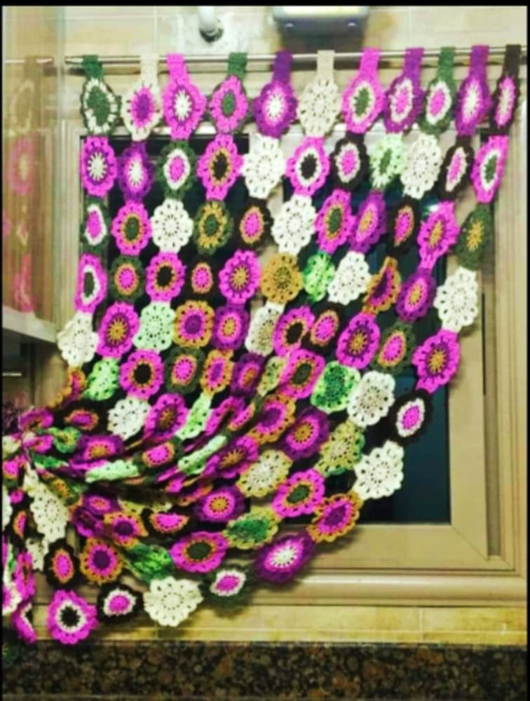 The crochet hand made rose curtain 