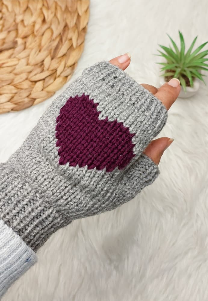 Hand-Knitting gloves 3