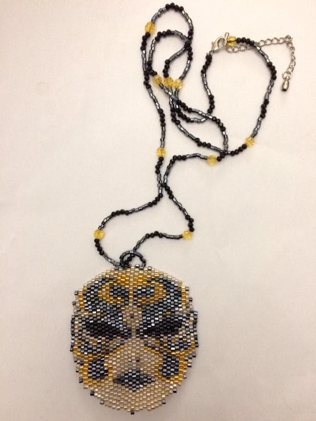 Venetian mask necklace 