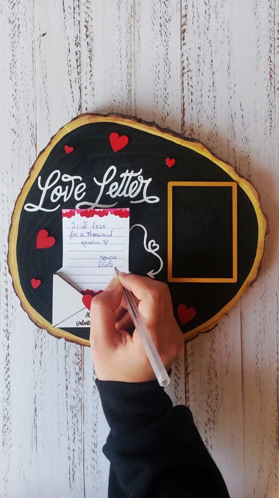 Love Letter Wood Slice Black