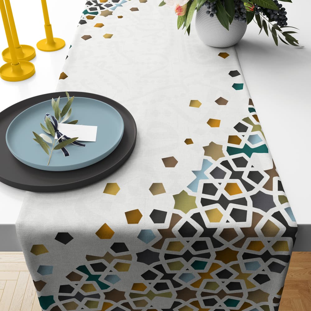 tablecloth ( corner pattern)
