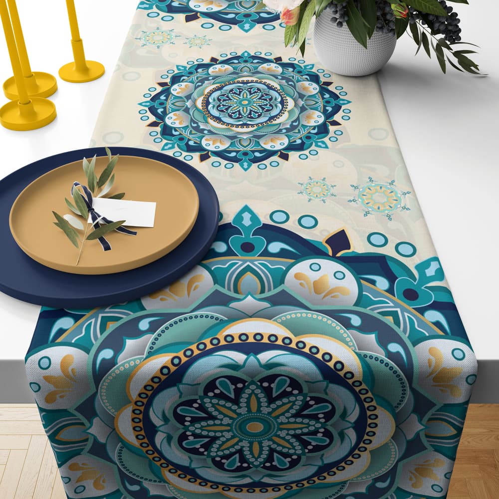 tablecloth (Andalusian decorations)