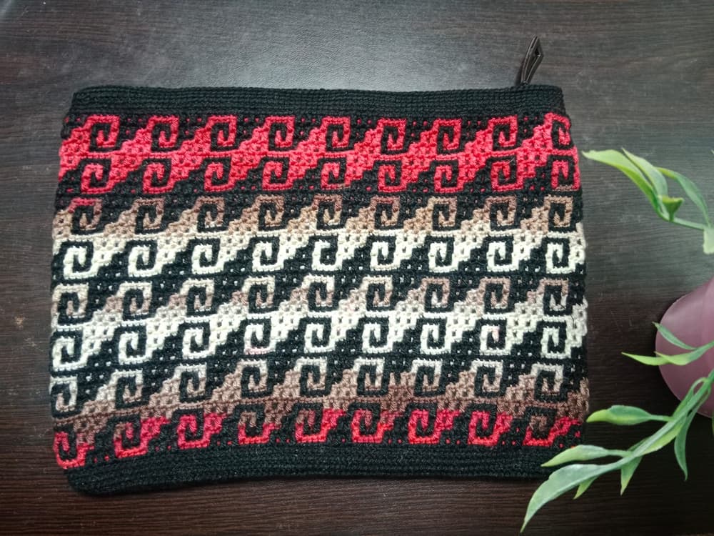 Handmade Mosaic Crochet Clutch With Zipper - colorful 20