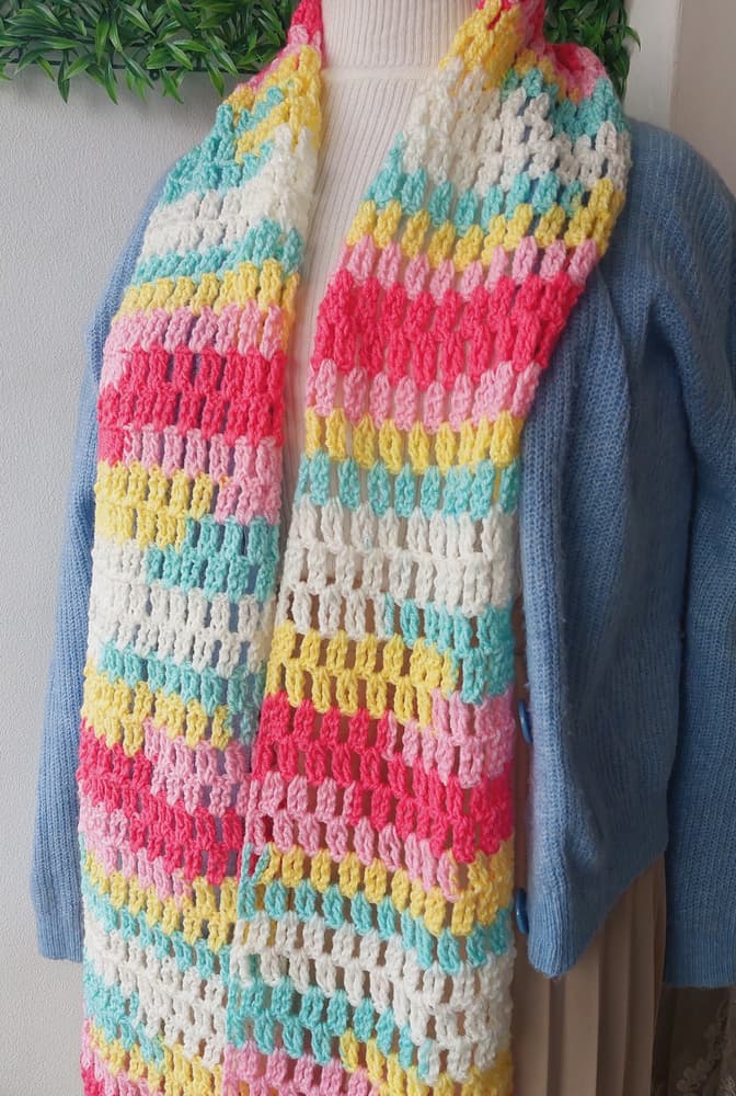 Colorful crochet scarf 