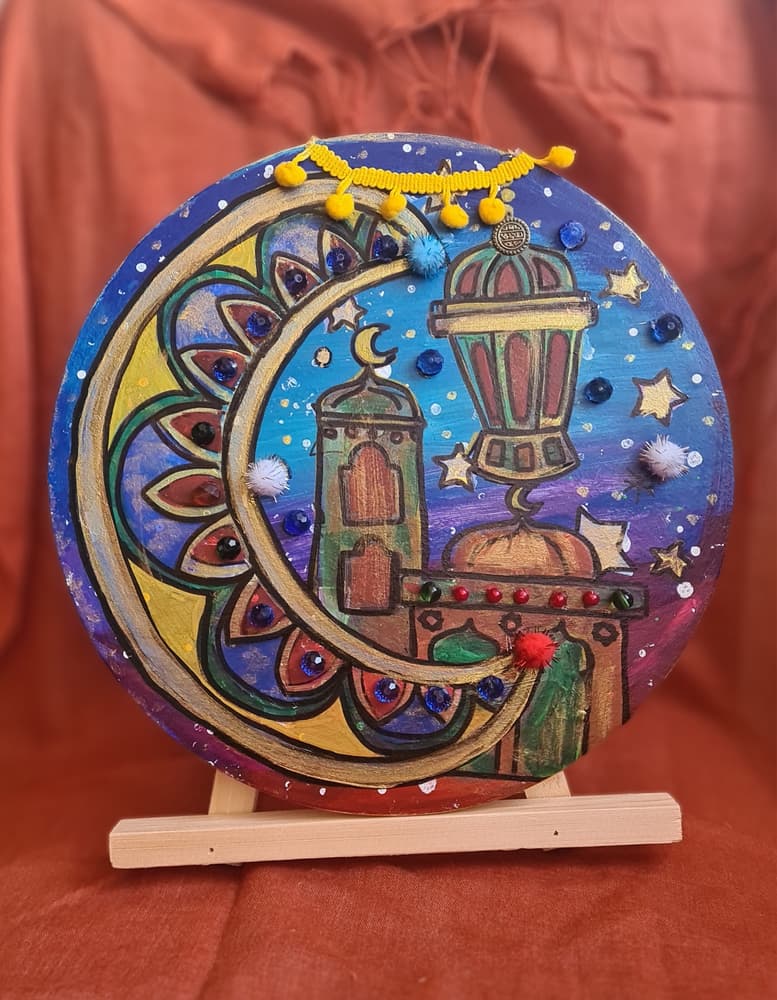 Customized handpainted round canvas with wooden stand 