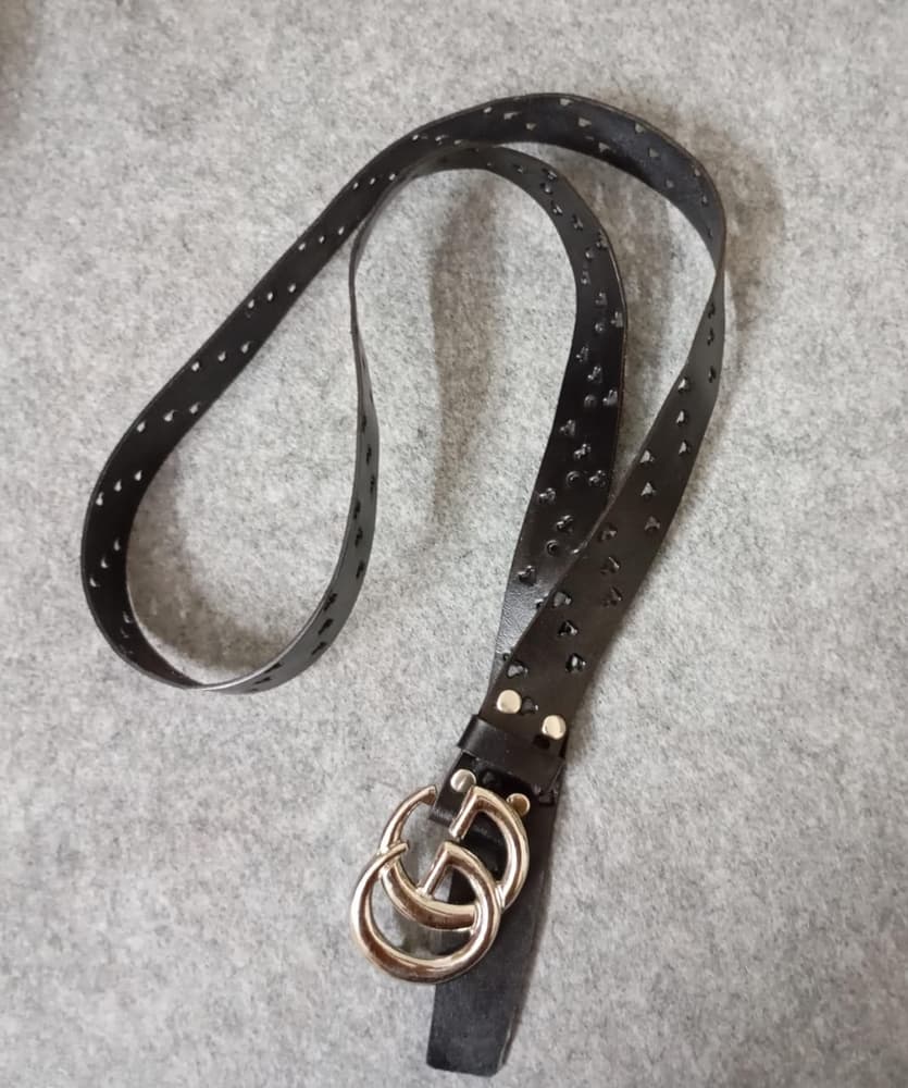 Genuine leather belt with a heart design