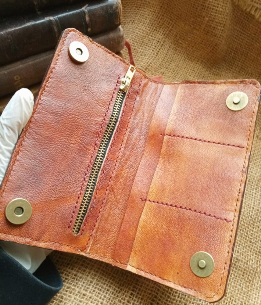Leather wallet for women 