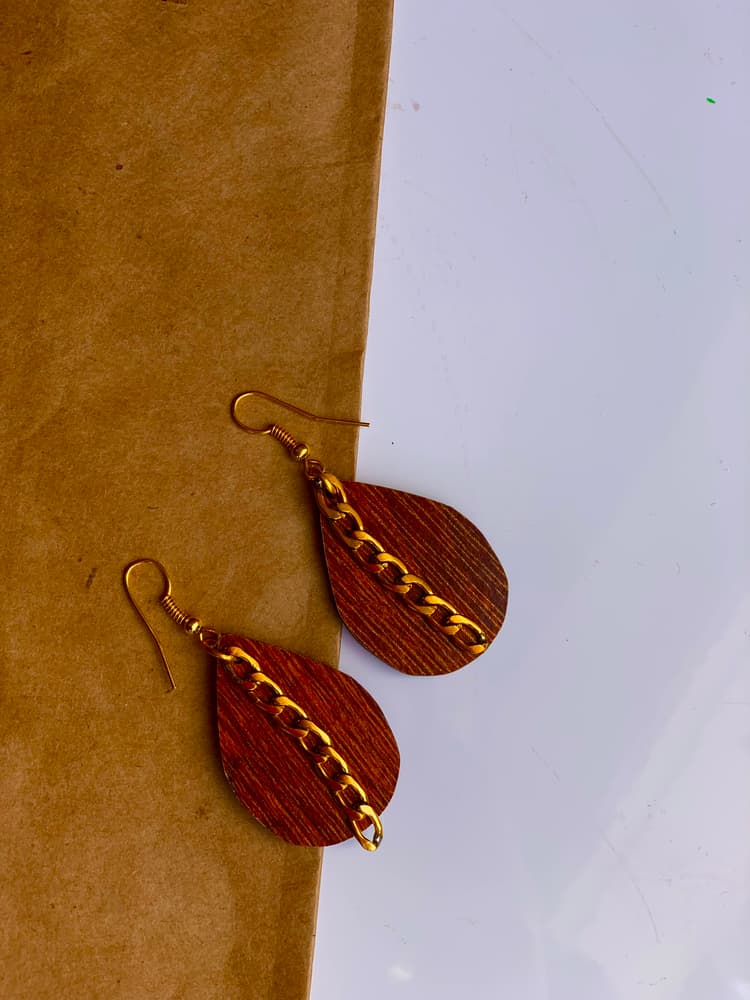 Gold wood earrings 