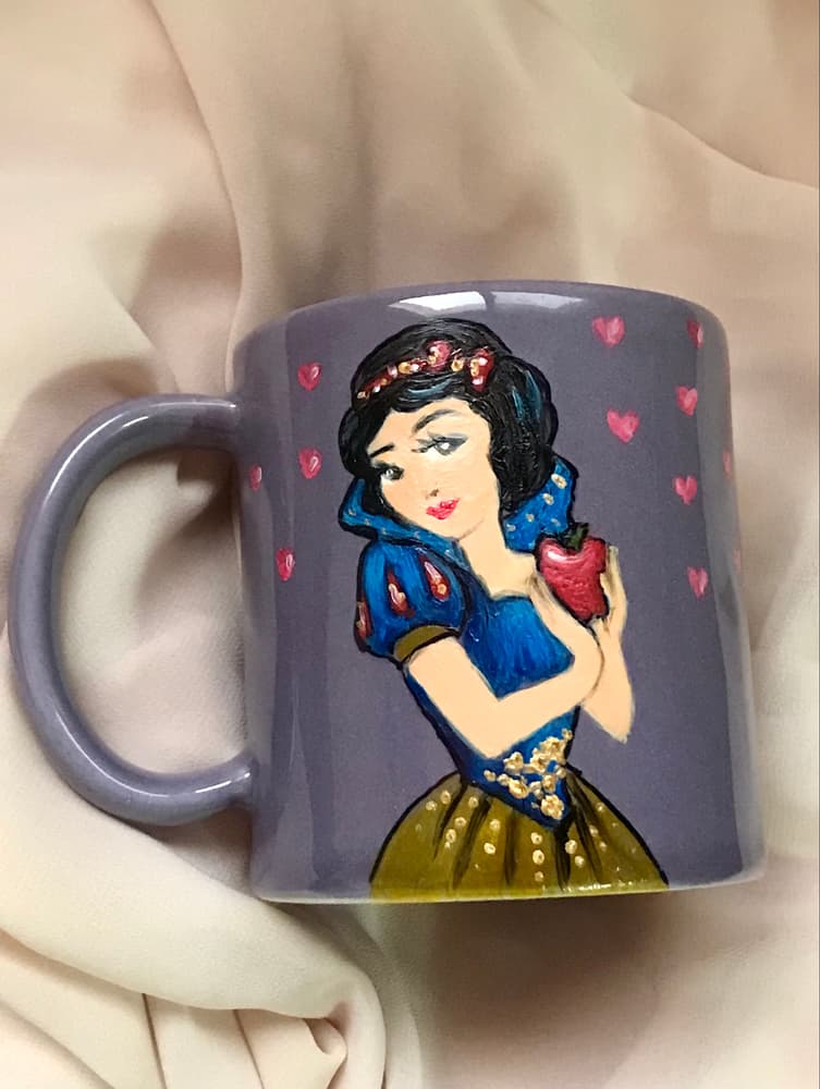 snow white mug