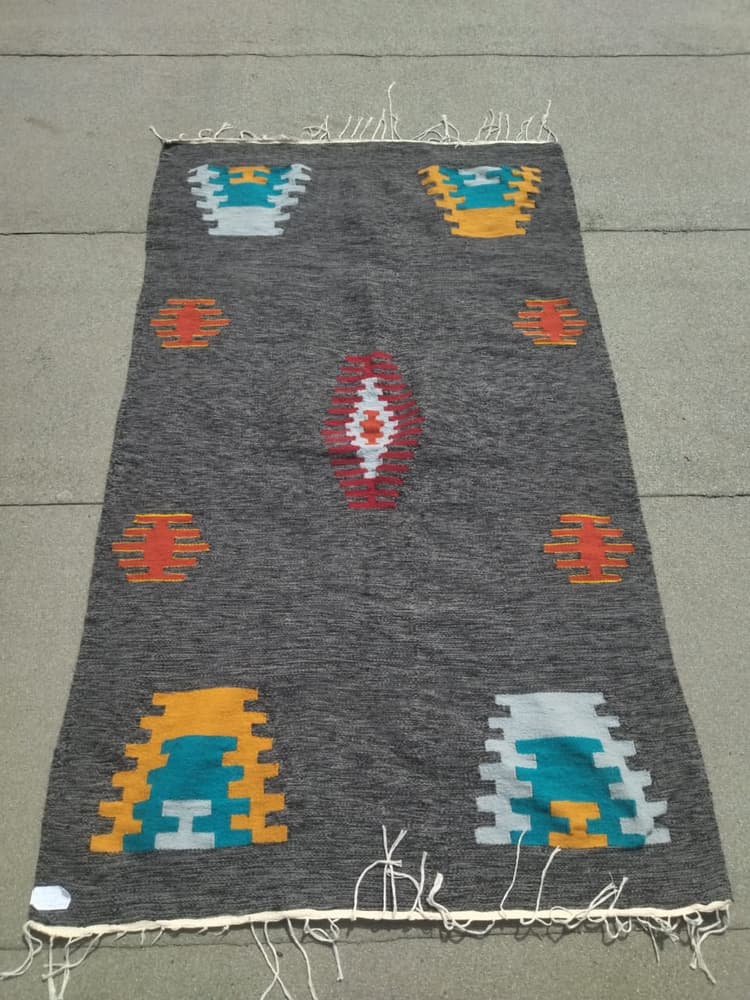 Handmade Kilim rug - Wool - Design 10