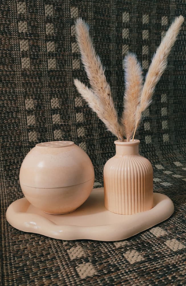New vase with incense burner set