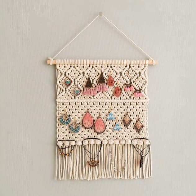 Decorative macrame for hanging accessories