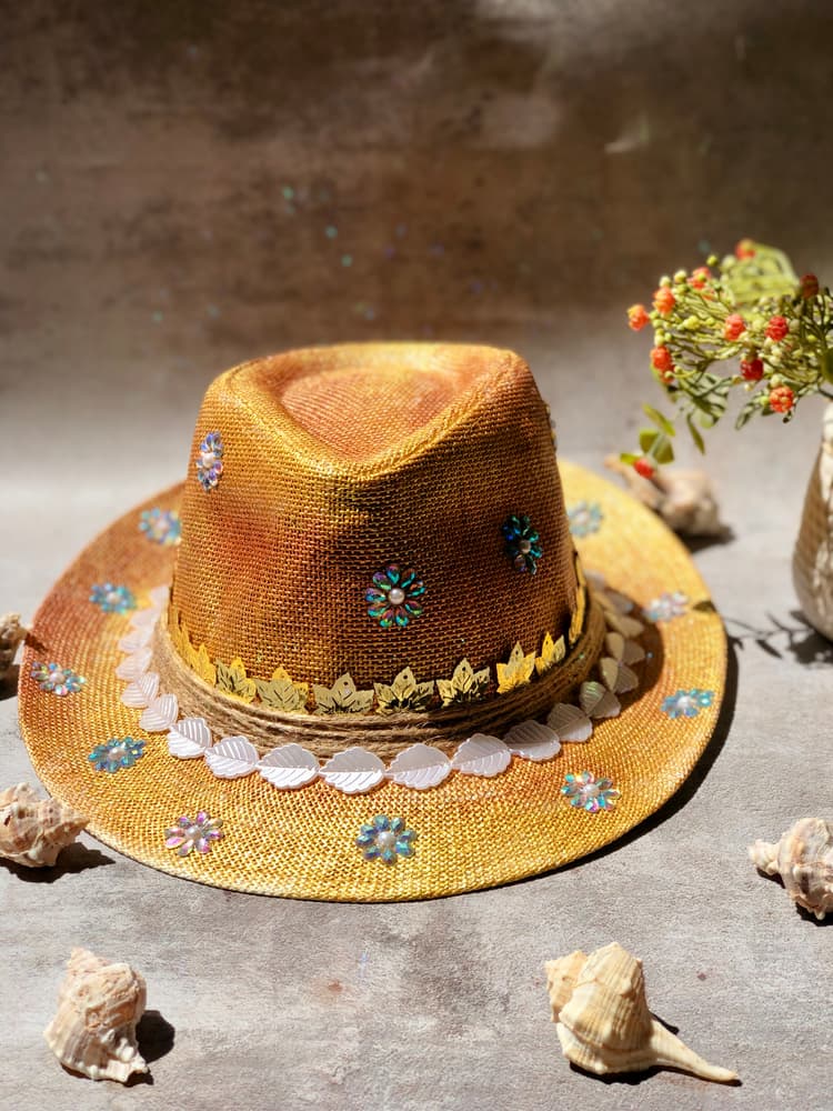 Hand painted hat with gold and pearls leaves 