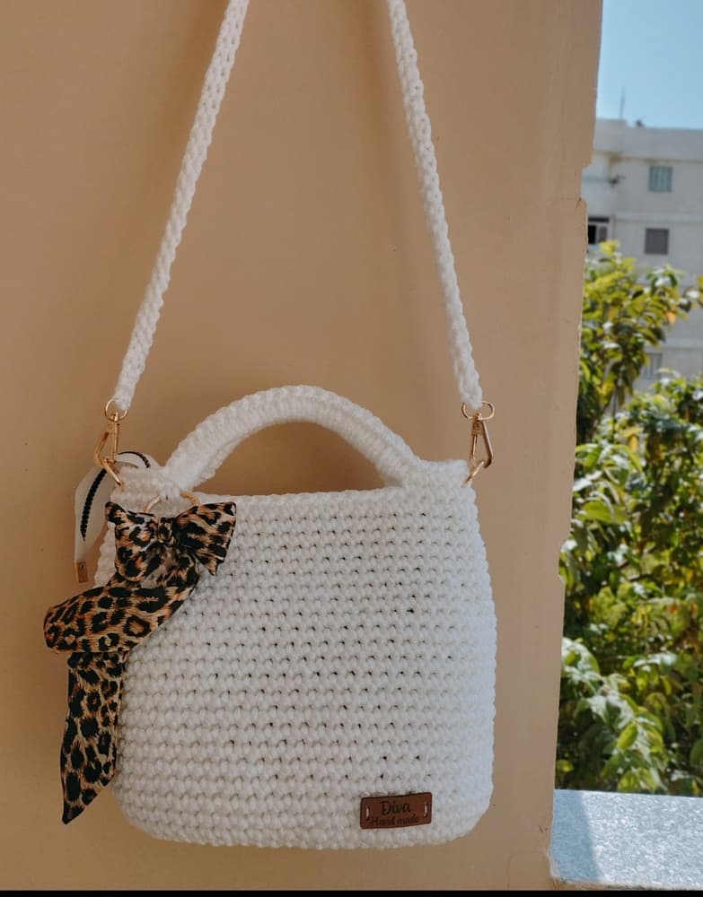 Handmade bag  with white color
