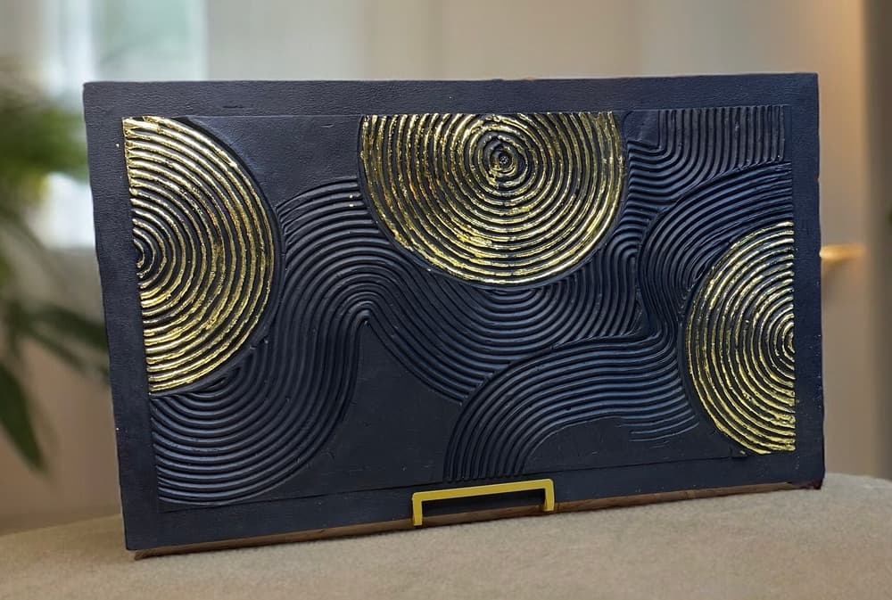 Wavy Arches Painting