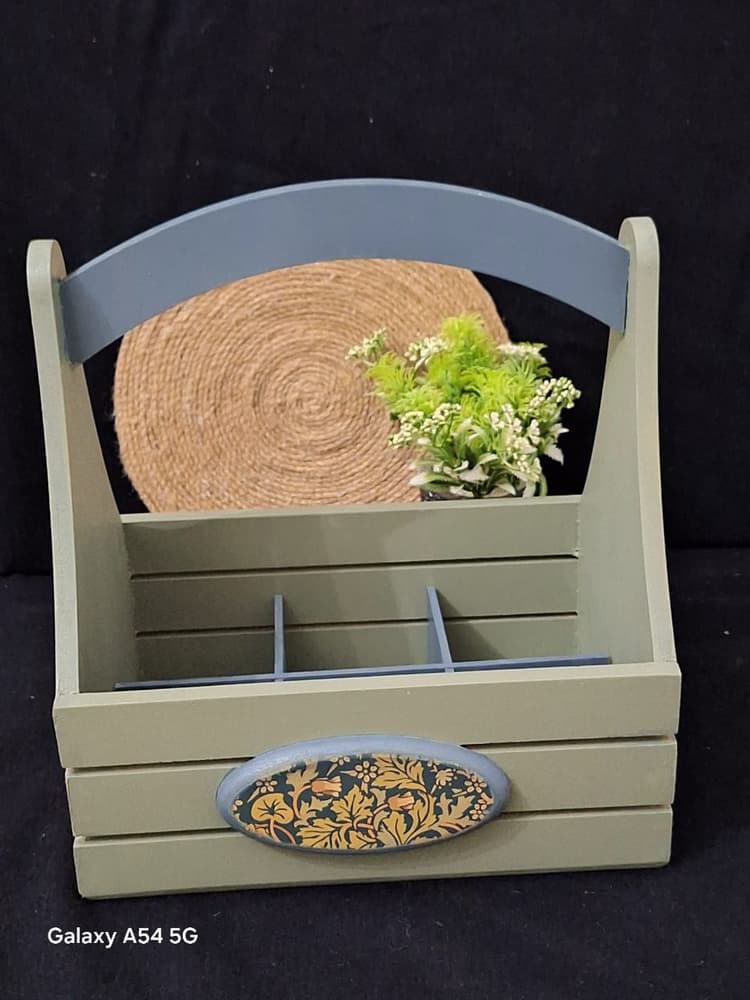 Organizer Holder