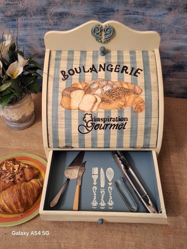 Bread Box